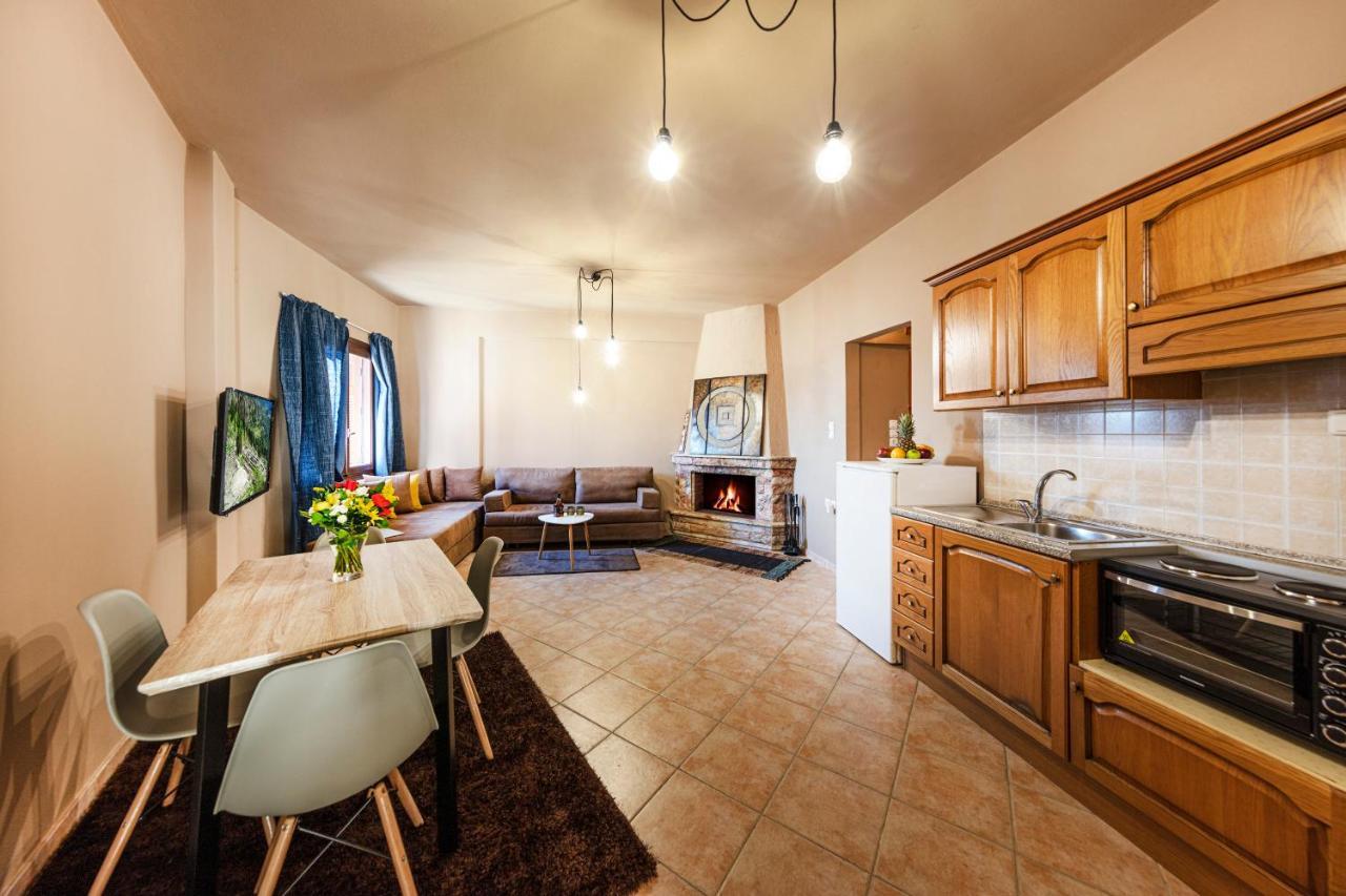 Deluxe Apartments By White Hills Arachova Dış mekan fotoğraf